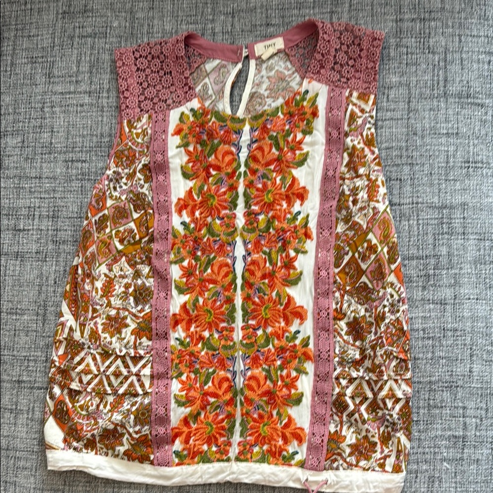 Floral Embroidered Sleeveless Top